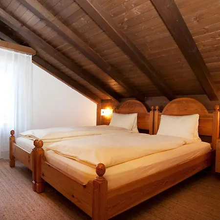Hotel Ambiente 3*